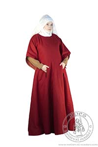  - Medieval Market, Loose, long outer garment, put on over the head