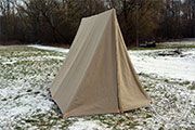 Medieval soldier triangle tent - Medieval Market, Front view of medieval soldier triangle tent