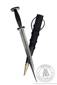Rondel dagger. Medieval Market, Medieval reenactors add it to the civil clothing tied to the belt on the front
